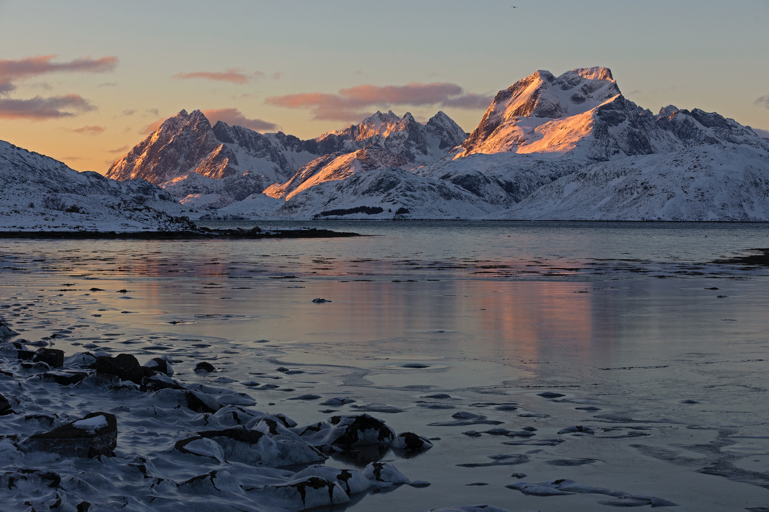Lofoten-sunrise